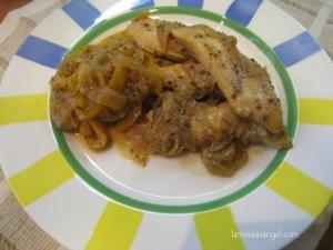 Pollo a la mostaza antigua