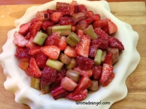 pastel ruibarbo fresas2